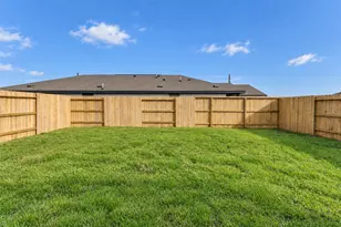 6227 Pelly Pl, Baytown, TX 77521 - Photo 22