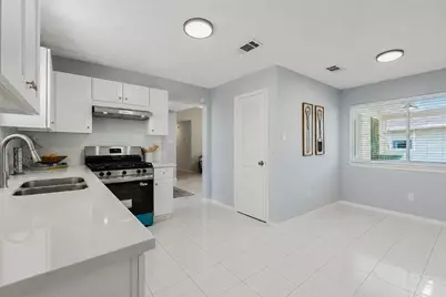 14119 Clear Forest Drive, Sugar Land, TX 77498 - Photo 10