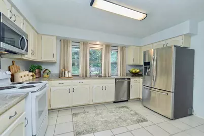2711 Quail Valley East Drive, Missouri City, TX 77489 - Photo 6
