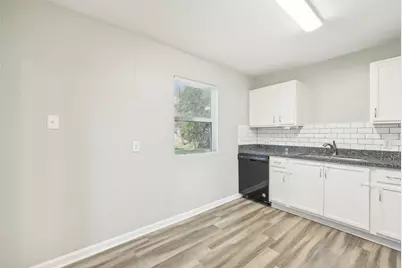 1109 San Felipe Street, Angleton, TX 77515 - Photo 16