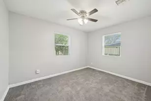 1109 San Felipe St, Angleton, TX 77515 - Photo 26