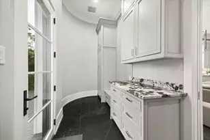 3851 Chevy Chase Dr, Houston, TX 77019 - Photo 24