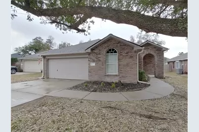 2205 Highland Hills Drive, Conroe, TX 77304 - Photo 1
