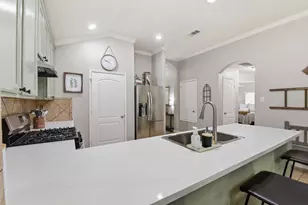 2415 Lakecrest Town Dr, Katy, TX 77493 - Photo 10