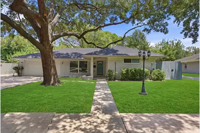 11907 Renwick Drive, Houston, TX 77035 - Photo 1