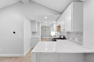 11907 Renwick Dr, Houston, TX 77035 - Photo 20