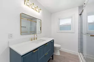 11907 Renwick Dr, Houston, TX 77035 - Photo 14