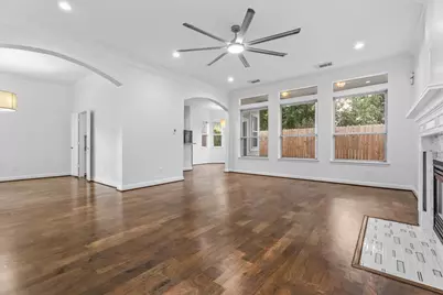 1420 Asbury Street, Houston, TX 77007 - Photo 12