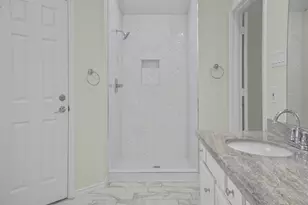 1420 Asbury St, Houston, TX 77007 - Photo 26