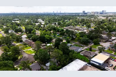 10067 Briarwild Lane, Houston, TX 77080 - Photo 36