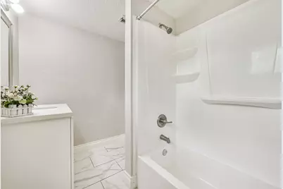 1217 Esther Street, Kemah, TX 77565 - Photo 24