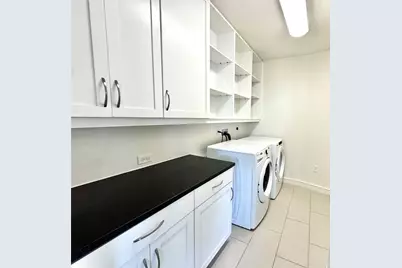 2303 Mid Lane #728, Houston, TX 77027 - Photo 8