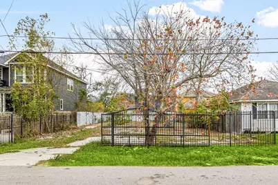 4541 Redbud Street, Houston, TX 77051 - Photo 10