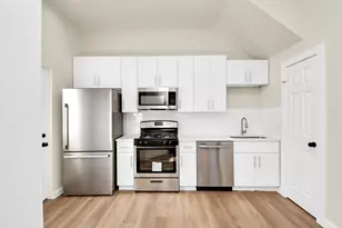 8025 Peachtree St, Houston, TX 77016 - Photo 12