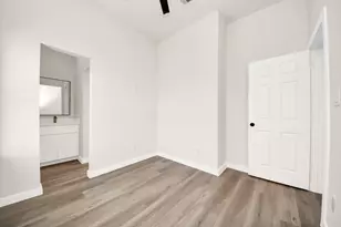 8025 Peachtree St, Houston, TX 77016 - Photo 26