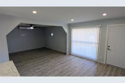 4122 Botany Lane, Houston, TX 77047 - Photo 8