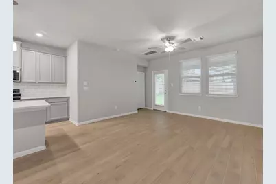 18757 Timber Glen Drive, Conroe, TX 77316 - Photo 4