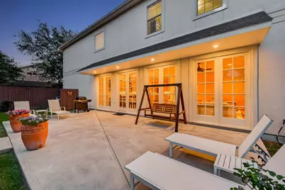 10932 Lasso Lane, Houston, TX 77079 - Photo 32