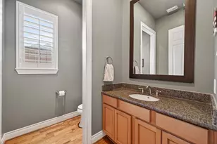 10932 Lasso Ln, Houston, TX 77079 - Photo 14