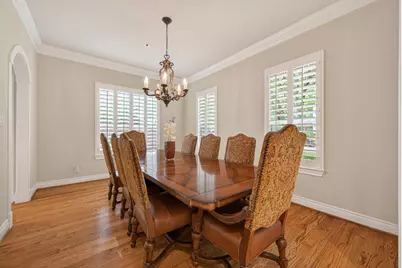 10932 Lasso Lane, Houston, TX 77079 - Photo 6