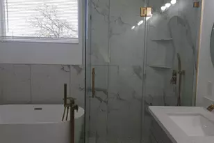 107 Booker St, Baytown, TX 77523 - Photo 26