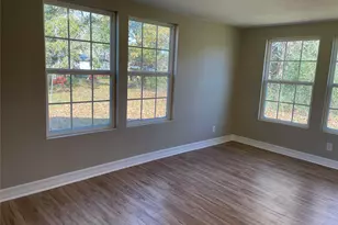 512 W 4th St, Corrigan, TX 75939 - Photo 16