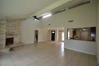 15718 Fox Springs Drive, Houston, TX 77084 - Photo 6
