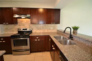 15718 Fox Springs Dr, Houston, TX 77084 - Photo 8