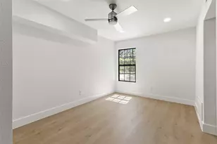 107 Beaver Tail Point, Houston, TX 77024 - Photo 32