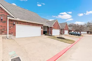 1615 Culture Ln, College Station, TX 77845 - Photo 2