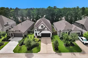 335 Great Hills Dr, Montgomery, TX 77316 - Photo 2