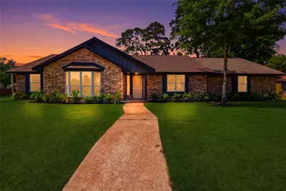 3300 Knight Ln, Baytown, TX 77521 - Photo 1