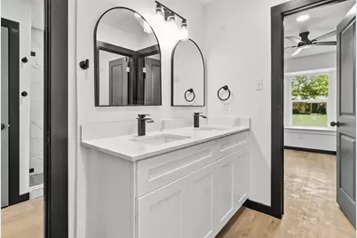 3300 Knight Ln, Baytown, TX 77521 - Photo 16