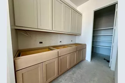 7001 Discovery Well Lane, League City, TX 77574 - Photo 6