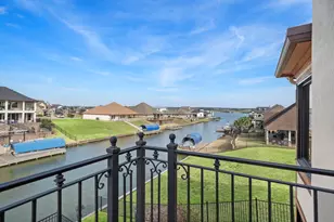 10804 Bourbon St, Willis, TX 77318 - Photo 40