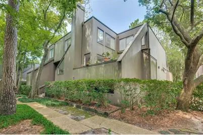 49 Litchfield Lane, Houston, TX 77024 - Photo 2