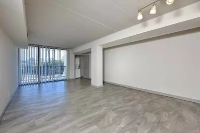 5400 Memorial Drive #405, Houston, TX 77007 - Photo 8