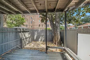 518 Hawthorne St, Houston, TX 77006 - Photo 8