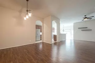 18903 Pinewood Point Ln, Tomball, TX 77377 - Photo 6
