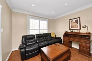 2015 Pecan Trail Dr, Richmond, TX 77406 - Photo 6