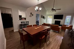 13821 Hollowgreen Dr, Houston, TX 77082 - Photo 18