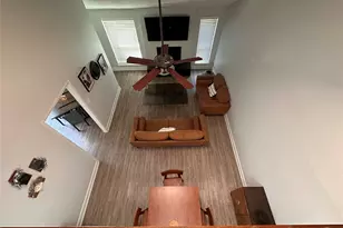 13821 Hollowgreen Dr, Houston, TX 77082 - Photo 4