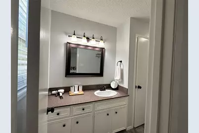 13821 Hollowgreen Drive, Houston, TX 77082 - Photo 14