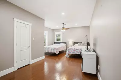 200 Creekside Court, Sealy, TX 77474 - Photo 18