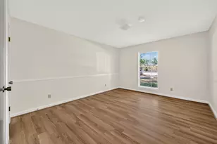 9218 Rowan Ln, Houston, TX 77036 - Photo 14