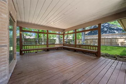 2903 Crystal Falls Drive, Kingwood, TX 77345 - Photo 32
