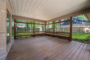 2903 Crystal Falls Dr, Kingwood, TX 77345 - Photo 32
