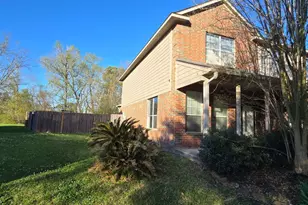 23526 Whispering Maples Dr, Spring, TX 77373 - Photo 2