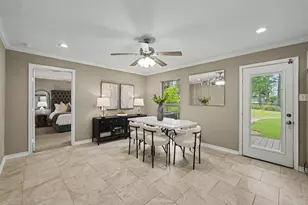 15211 Jamaica Dr, Willis, TX 77318 - Photo 16