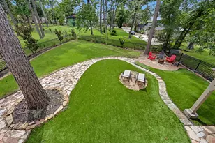15211 Jamaica Dr, Willis, TX 77318 - Photo 36